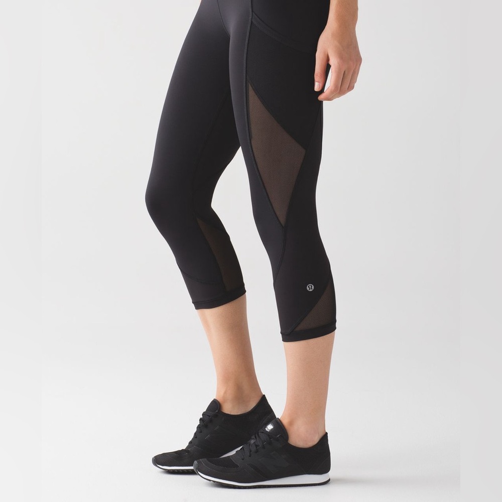 Lululemon Fast As Light Cropped Leggings - Picture 2 of 16